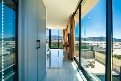 Villa in Kalkan mit Schwimmbecken