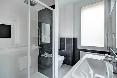 Wohnung in Bologna mit Parken