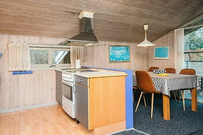 Luxus-Ruckzug in der Nahe von Kvie So -- By T...