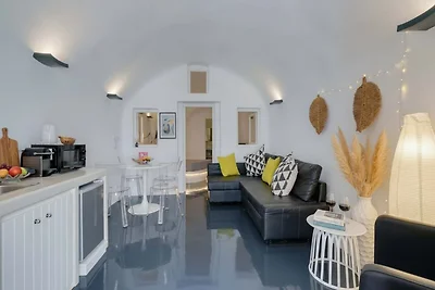 Fira Retreat con vista mare