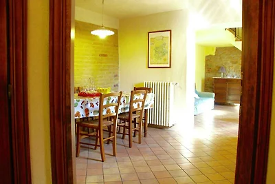 Casa vacanza a Reggello con giardino