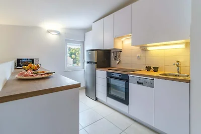 Apartments Tomy - Penthouse Two bedroom apart...