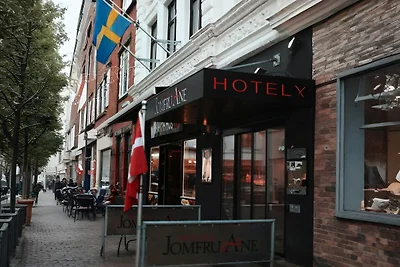 Dancenter Hotel Jomfru Ane Premium Single