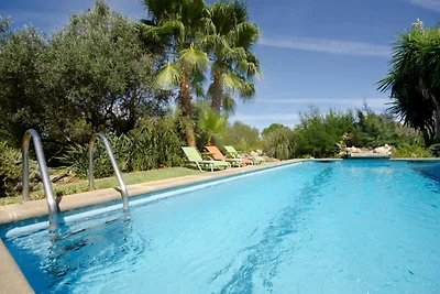 Traditionelle Villa mit Pool in Pollensa