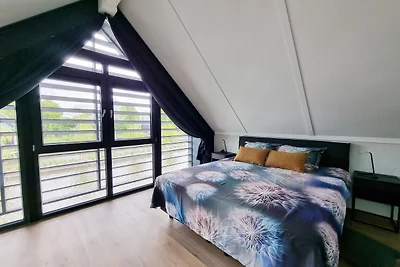 Privé-aanlegsteiger + modern comfort