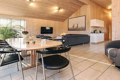 Maison de vacances pour 8 a Brovst