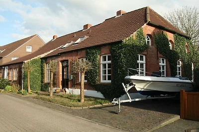 Ferienwohnung in Hinte mit Schwimmbecken