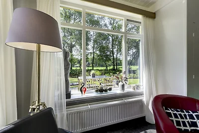 Sfeervol vakantiehuis met grote tuin