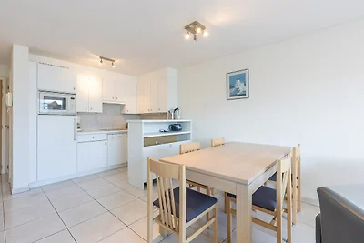 Licht appartement op de 5e verdieping