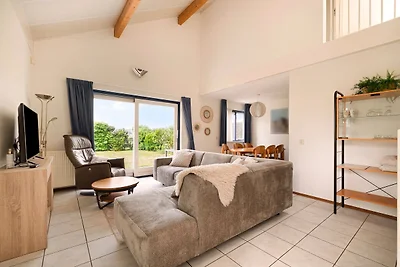 Villa in Julianadorp nahe Sandstrand