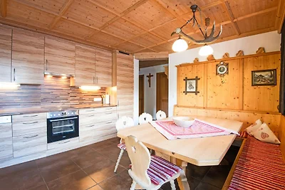 Hütte Hochfügen an der Skipiste