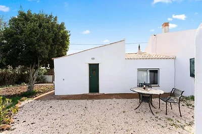 Villa a Sagres con grande giardino