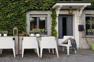 Charmantes Ferienhaus mit großem Garten