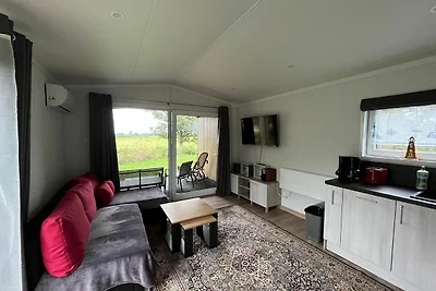 Ferienhaus in Nowe Warpno mit Garten