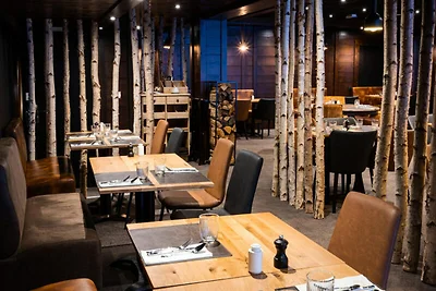 Chalet in Tignes mit Seeblick und Spa