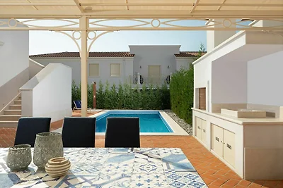 Moderne Villa in Vabriga mit Swimmingpool