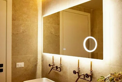 Villa mit privatem Pool und Meerblick