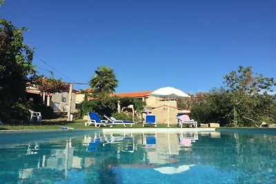 Ruim landhuis in Penafiel