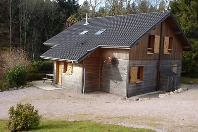 Accogliente chalet con vista sulla campagna