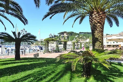Villa in Rio nell Elba mit Pool