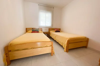 Appartamento con piscina e giardino...