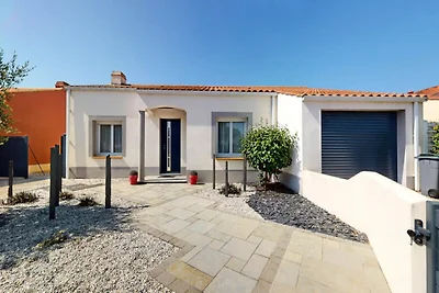 Villa in Saint-Gilles mit privatem Pool