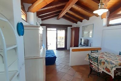 Angenehmes Ferienhaus in Marinella in...