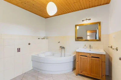 Komfortables Ferienhaus mit Kamin und...