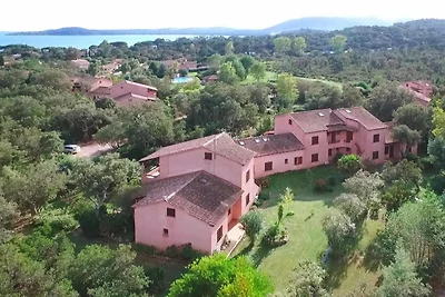 Wohnung nahe Pinarellu Bay Strand