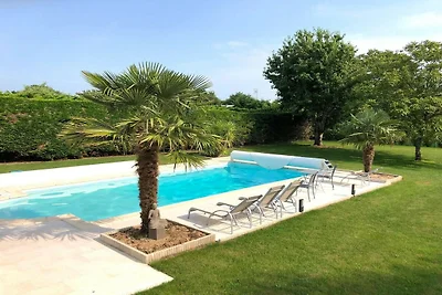 Ferienhaus in Bénodet mit Pool & Stränden