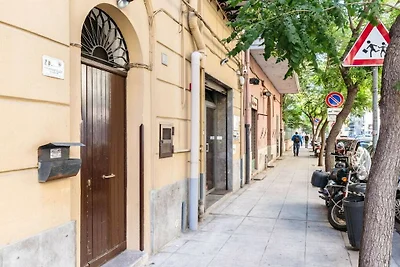 Casa Dante with Balcony