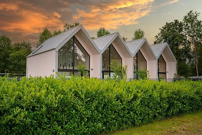 Luxuriöse Ferienhäuser in Strandnähe, Mielno