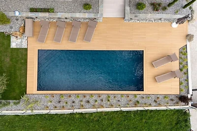 Vakantiehuis in Colico met zwembad