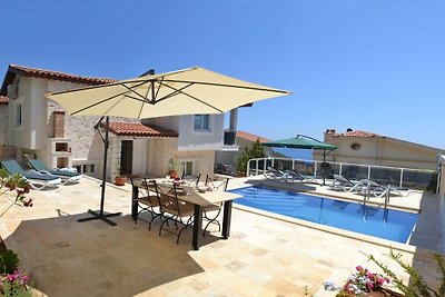 Villa in Kalkan/Kas mit Schwimmbecken