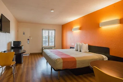 1 letto king size | Vasca da bagno accessibil...