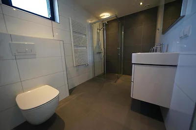 Ferienhaus mit Seeblick für 10 Personen
