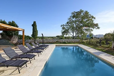 Villa in Marčana mit Schwimmbecken