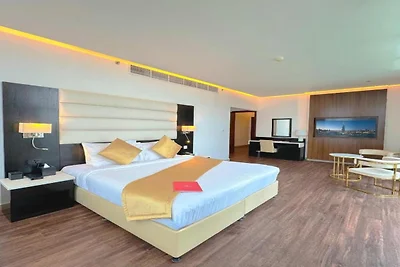 Suite Club di lusso | DIFC | Vista Burj