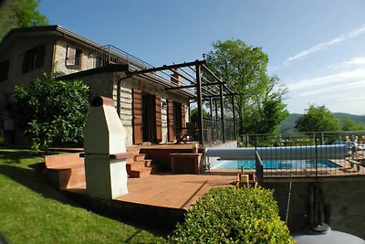 Casa Nel Paradiso || Castell"Umberto