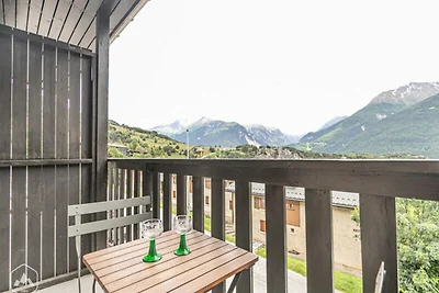 Studio im Obergeschoss mit freiem Blick auf d...