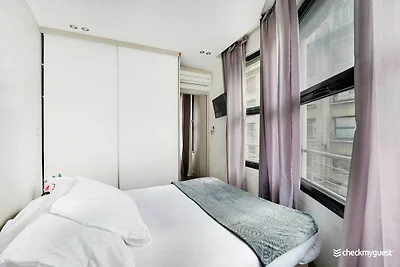 Gemütliche Wohnung - 1SZ/4P -...