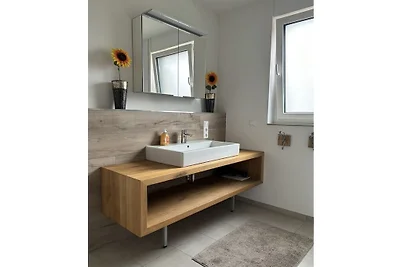 Apartamento vacacional en Salem con piscina.