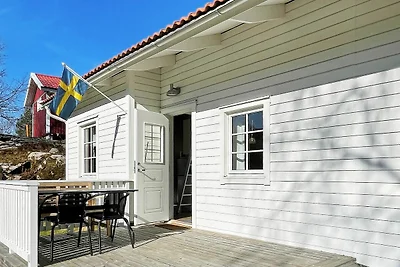 6 Personen Ferienhaus in Höviksnäs-By Traum
