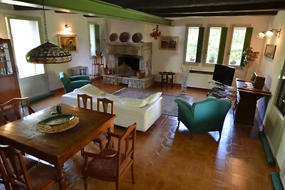 Ferienhaus in Sant'ermete mit Garten