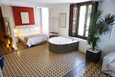 Premium-Suite mit Whirlpool