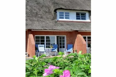 Ferienhaus in Nieblum mit Schwimmbecken