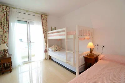 Appartement in Estartit vlakbij zandstrand