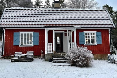 8 person holiday home in JÄRNA