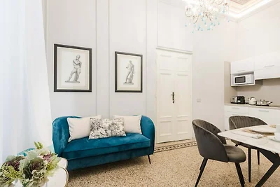 Appartement in Lucca met tuin en zwembad