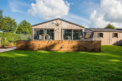 Chalet in Ardennen am See für 8 Von Belvilla
